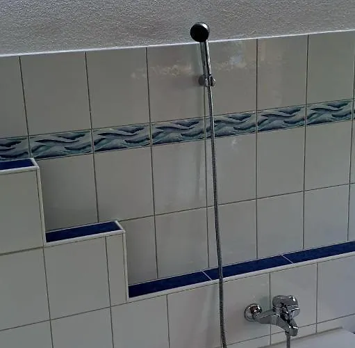 Tatil Evi & Winay Wayna Gotschna Blick *