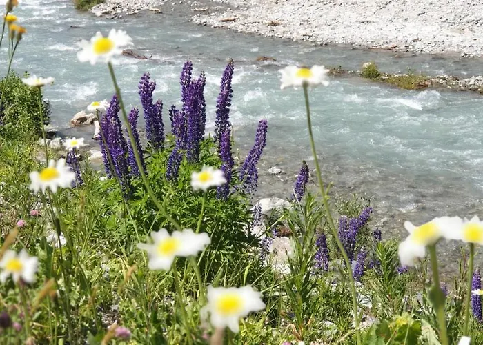 & Winay Wayna Gotschna Blick *